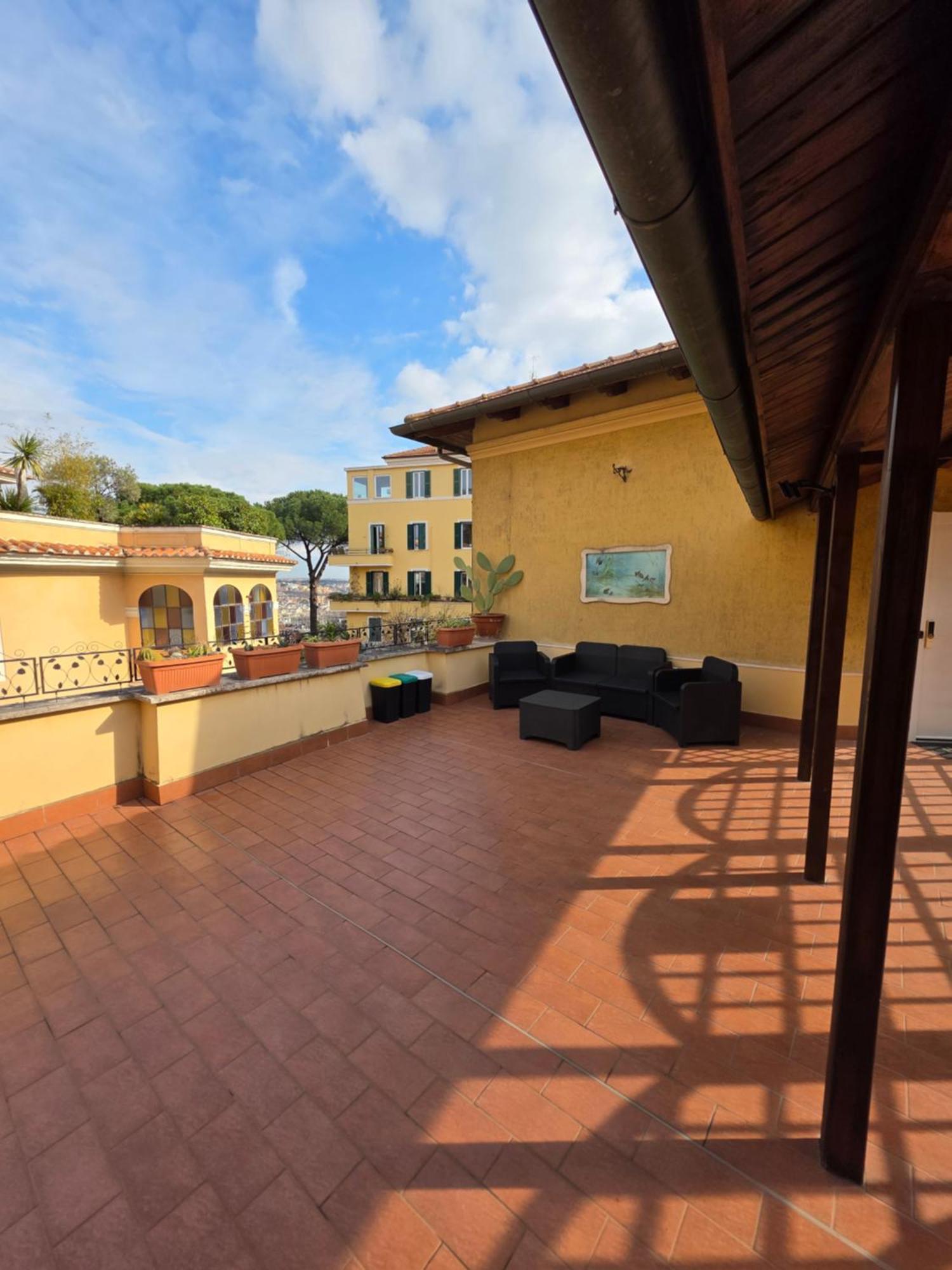 Guesthouse Aurora A.E. Roma Exterior foto